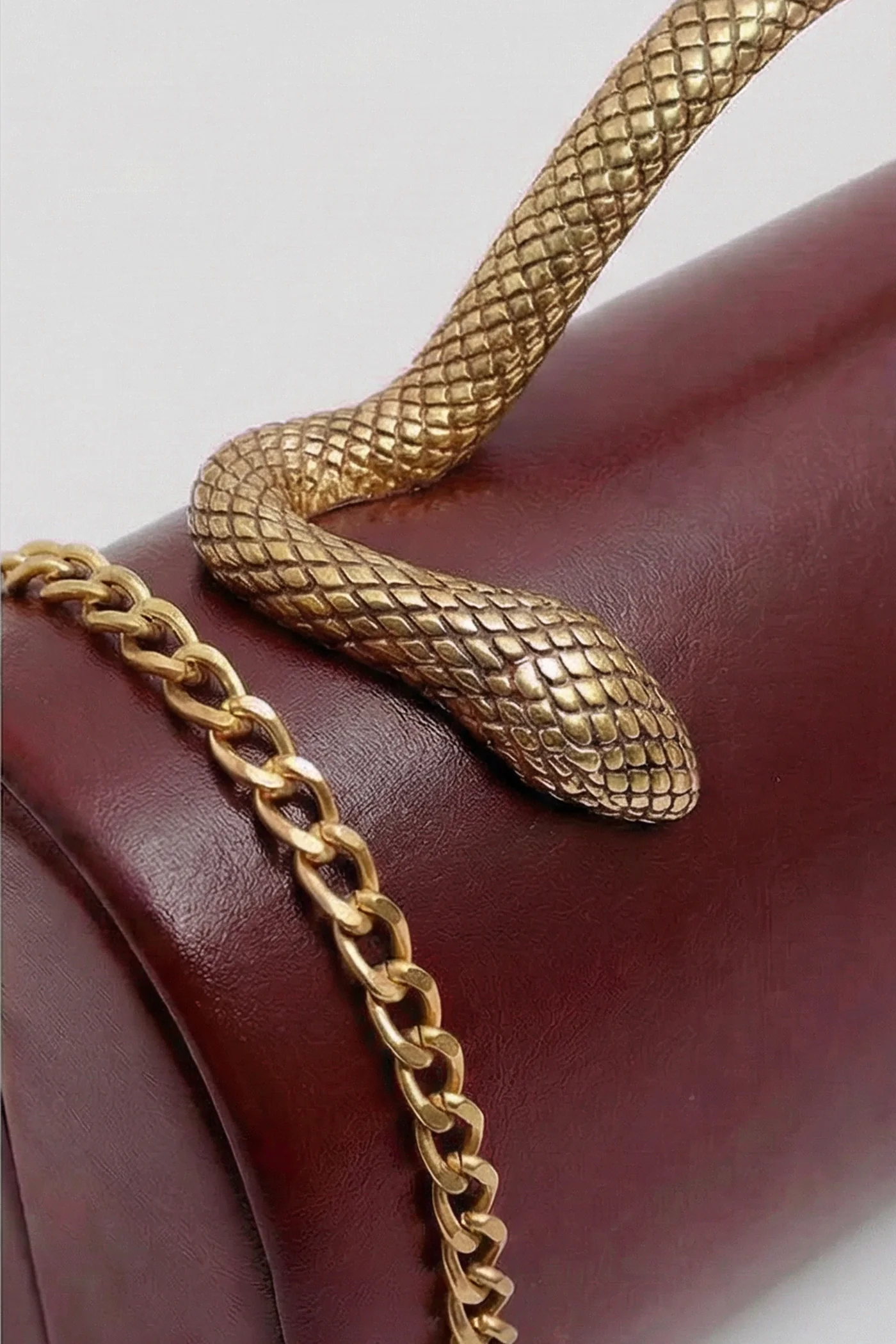 Structured Clutch Bag with Snake Handle And Gold Chain – Burgundy - Image 4